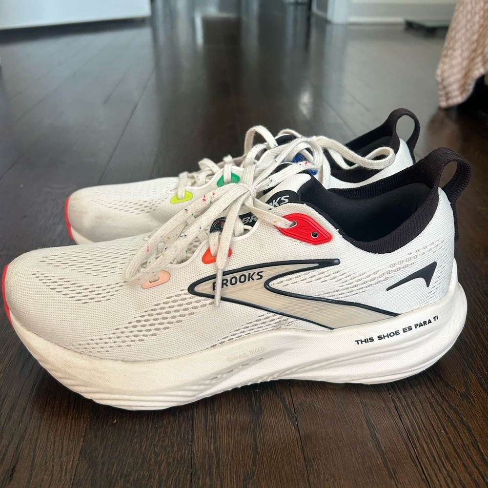 Brooks Glycerin 22 Women’s size 8.5